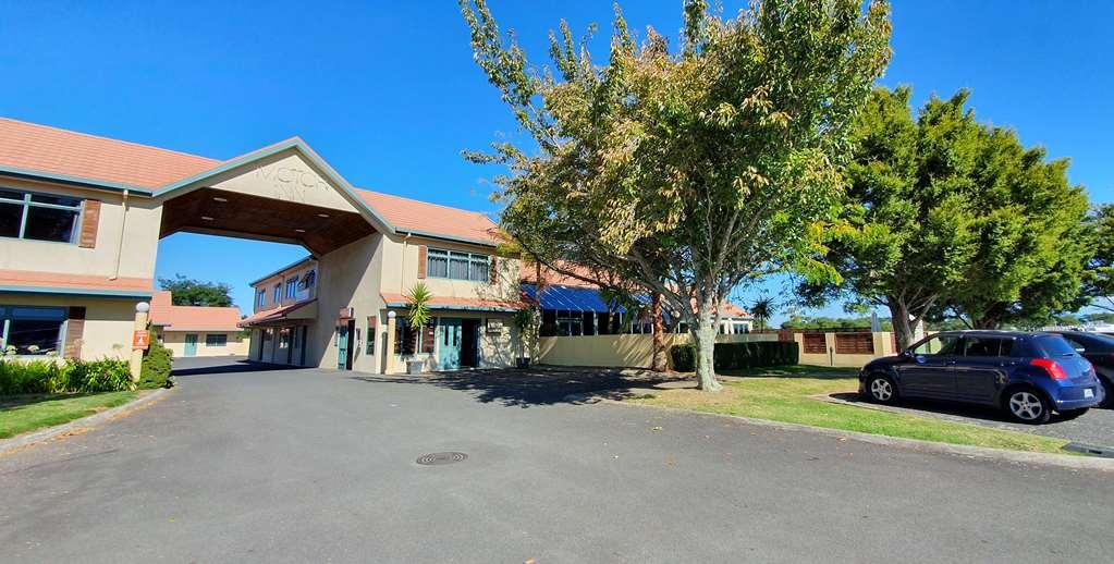 Jetpark Hamilton Airport New Zealand Hotel Rukuhia Exterior photo